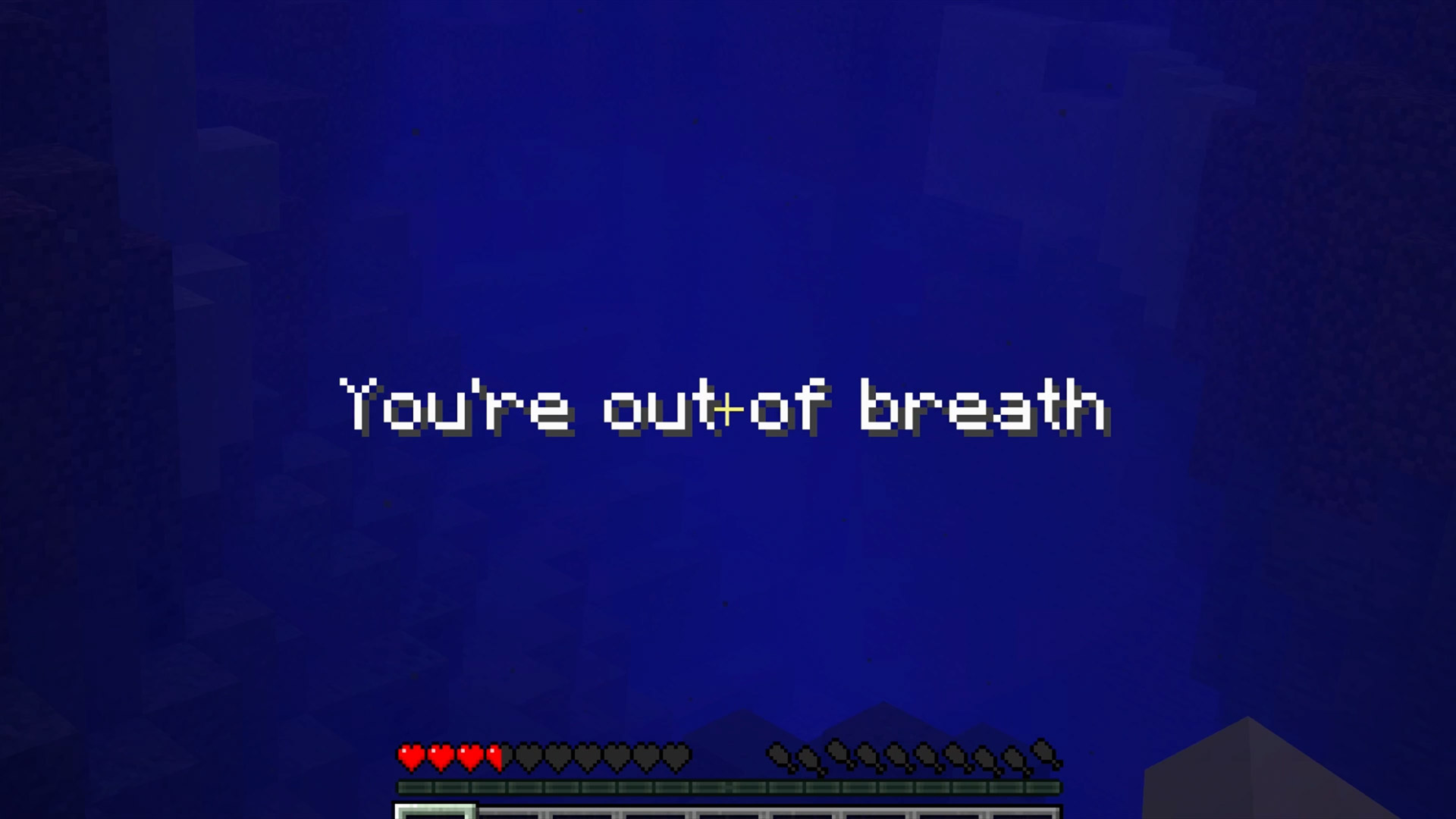 Ein Screenshot aus Minecraft zeigt einen Blick in den Himmel. In der Mitte steht "You’re out of breath".